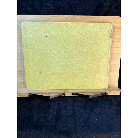 Sweet Betsy from Pike By Glen Rounds - Hardcover Published in 1973 - Picture 2 of 10